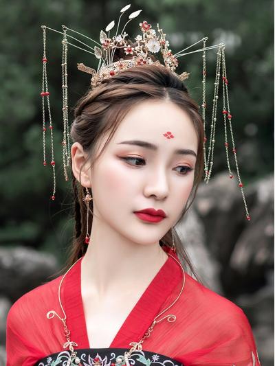       做一个精致的小仙女—头饰             —参考价格：RMB78
